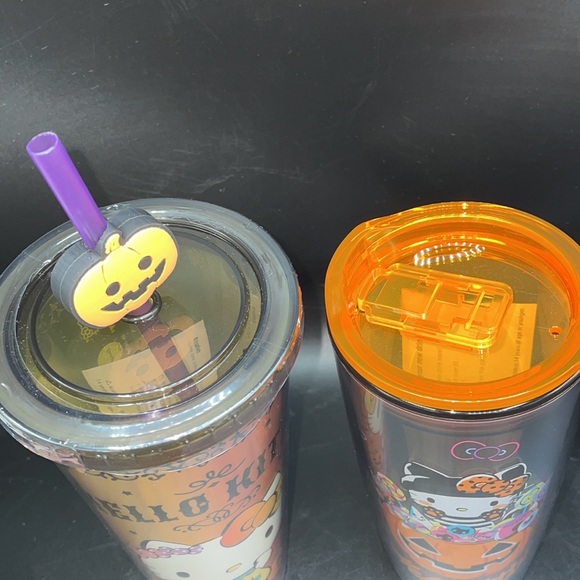 24HR DROP ⬇️ Set of Hello Kitty Halloween tumblers - Picture 2 of 3
